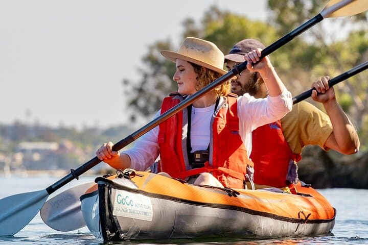 Perth Wine Region and Mandoon Estate - Guided Kayak Tour